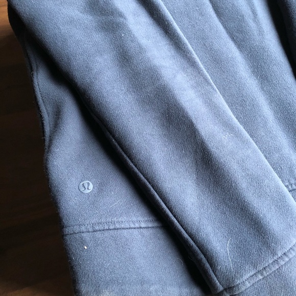 Lululemon hoodie size 8 - Picture 7 of 7